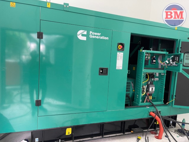 Máy phát điện Cummins 500kva C500D5 được sử dụng trong nhiều lĩnh vực