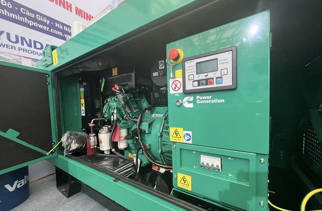 trien-lam-mua-thu-2025